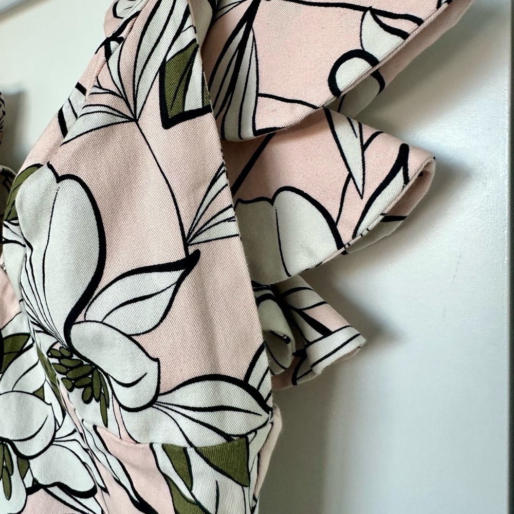 Floral Ruffle Strap Tank Top - Picture 3 of 6